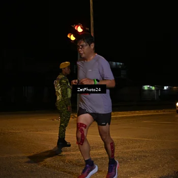 Runner Photo 7672085