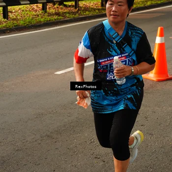 Runner Photo 7672092