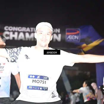 Runner Photo 7672097