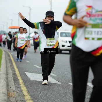 Runner Photo 7672099