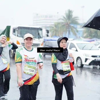 Runner Photo 7672113