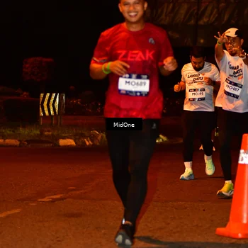 Runner Photo 7672117