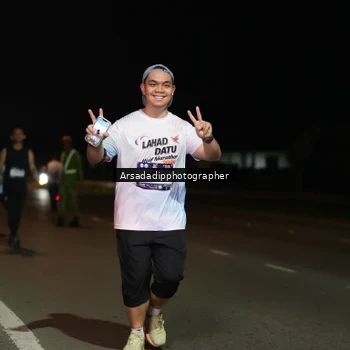 Runner Photo 7672118