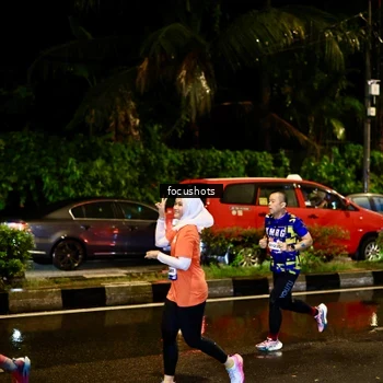 Runner Photo 7672126