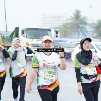 Runner Photo 7672136