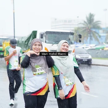 Runner Photo 7672141