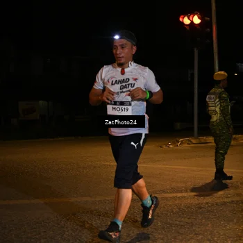 Runner Photo 7672154