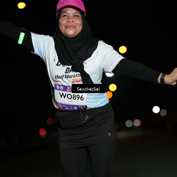 Runner Photo 7672165