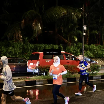 Runner Photo 7672174
