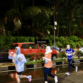 Runner Photo 7672178