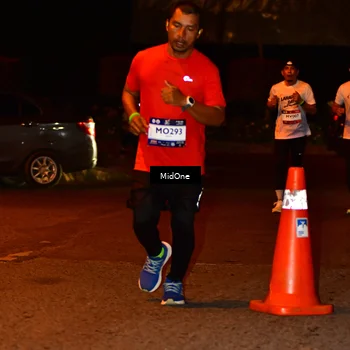 Runner Photo 7672193