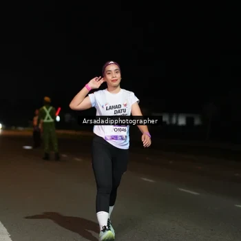 Runner Photo 7672195