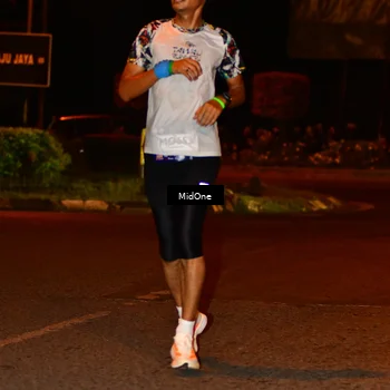 Runner Photo 7672275