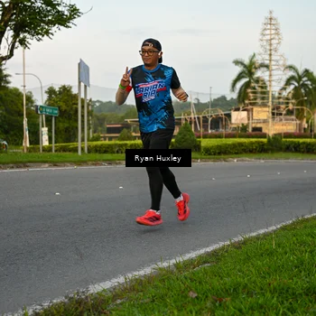 Runner Photo 7672280