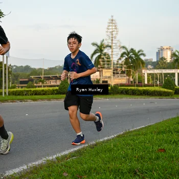 Runner Photo 7672297