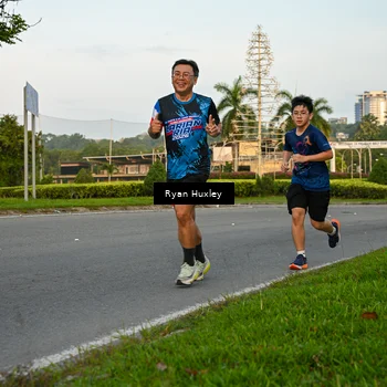 Runner Photo 7672298