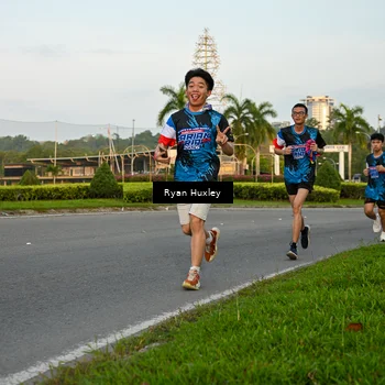 Runner Photo 7672334