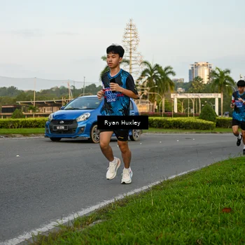 Runner Photo 7672340