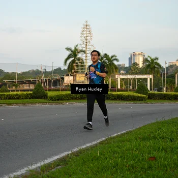 Runner Photo 7672357