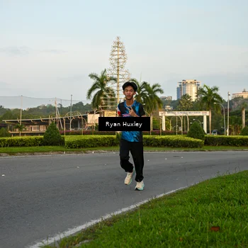 Runner Photo 7672374