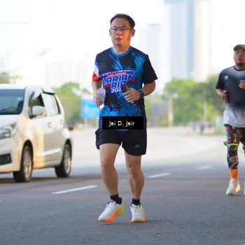 Runner Photo 7672378