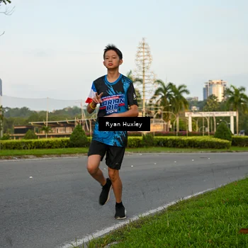 Runner Photo 7672382