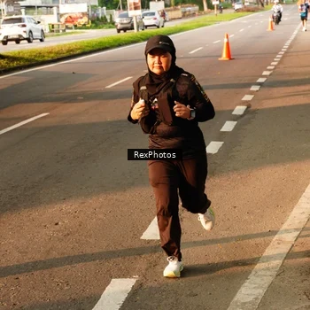 Runner Photo 7672384