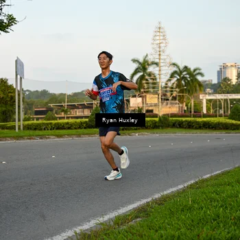 Runner Photo 7672399