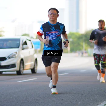Runner Photo 7672402
