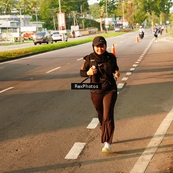 Runner Photo 7672408