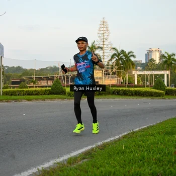 Runner Photo 7672417