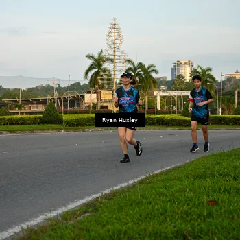 Runner Photo 7672421