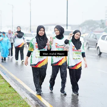 Runner Photo 7672422