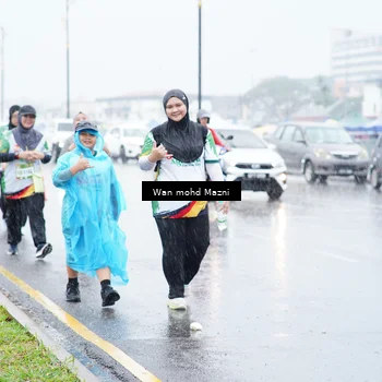Runner Photo 7672425