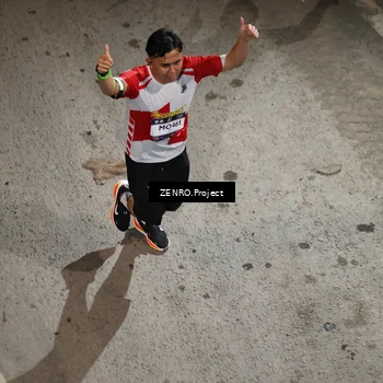 Runner Photo 7672434