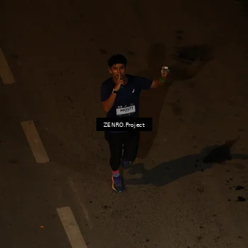 Runner Photo 7672440