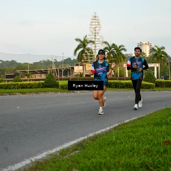 Runner Photo 7672455