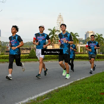Runner Photo 7672459