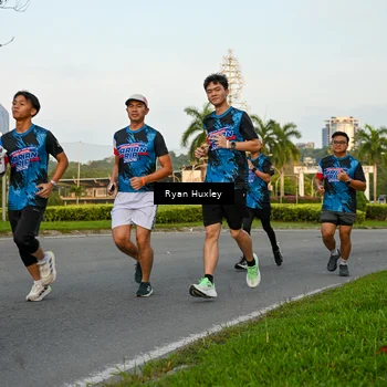 Runner Photo 7672466