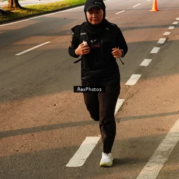 Runner Photo 7672467