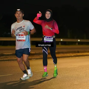 Runner Photo 7672480