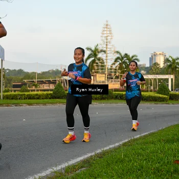 Runner Photo 7672522