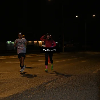 Runner Photo 7672525