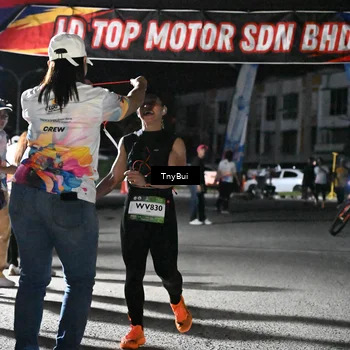Runner Photo 7672528