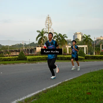 Runner Photo 7672534