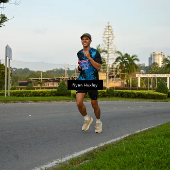 Runner Photo 7672543