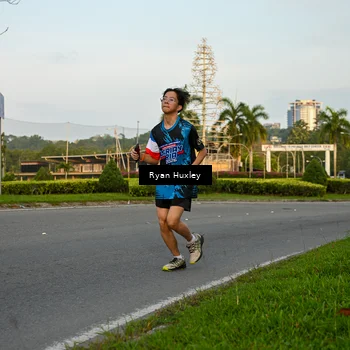 Runner Photo 7672558