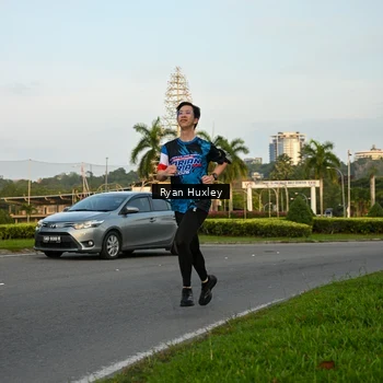 Runner Photo 7672559