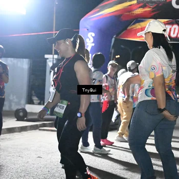 Runner Photo 7672560