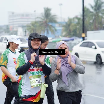 Runner Photo 7672565